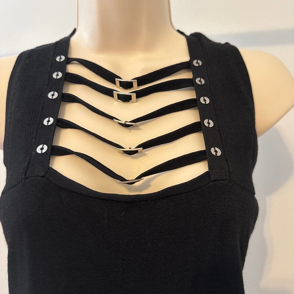 Sao Paulo Black Stretch Tank Sweater Metal Buckle Design at Chest Size 6 - Picture 2 of 10